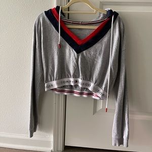 Tommy Hilfiger Cropped Hoodie